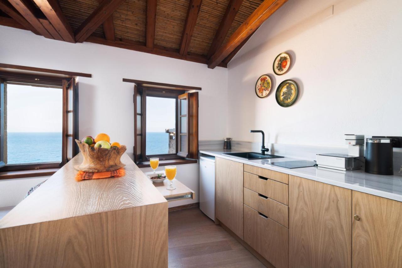 Kalnterimi Guesthouses Monemvasía Eksteriør bilde